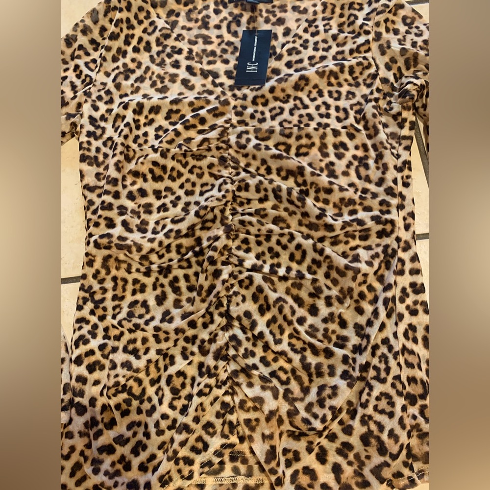 INC animal print ruched top NWT - Picture 3 of 4